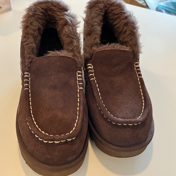 Ugg Ansley Park loafers 9 - Picture 4 of 10